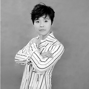 靖雅雯