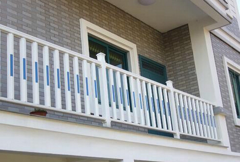 家用防护栏怎么做 阳台防护栏多少钱