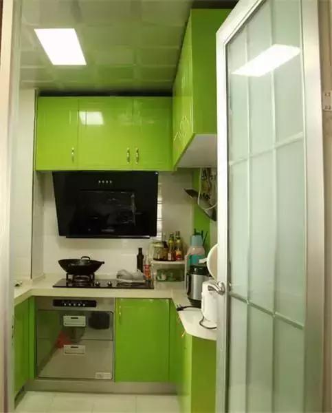 11平米左右的厨房装修设计效果图案例
