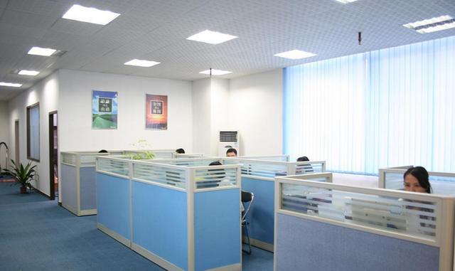 传统行业办公室装修设计及机械公司办公室装修设计