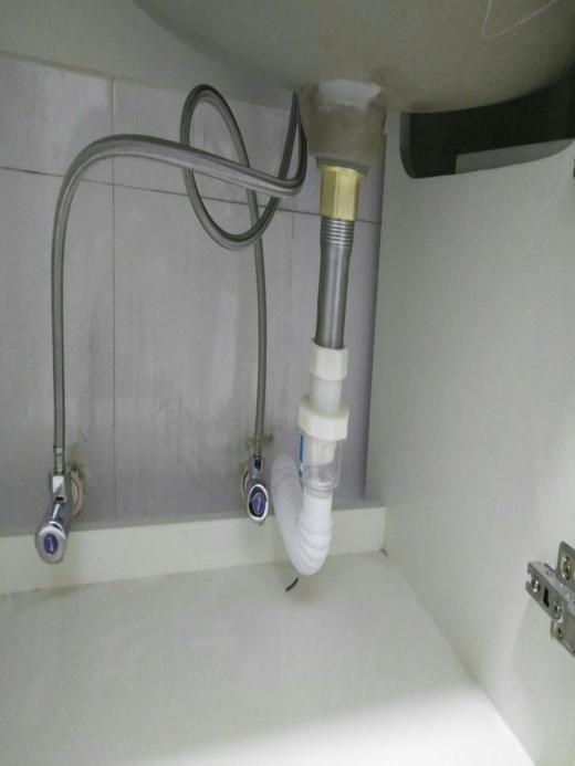 浴室柜的安裝工藝流程及注意事項 浴室柜的安裝工藝流程及注意事項