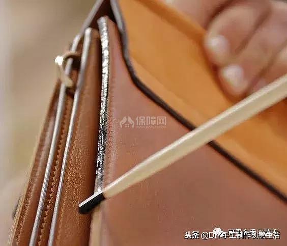 家居DIY：舊皮包做家居掛飾品