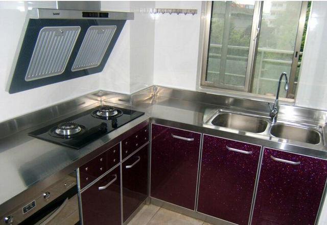 入住两年的真实体验 厨房能不能装不锈钢台面