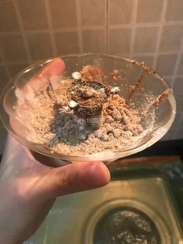 不拆架子如何清洗油煙機(jī)油污?