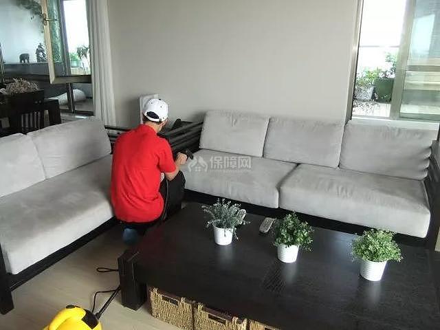 布藝沙發(fā)怎么洗?擔心洗壞?快看看這份清洗攻略