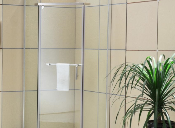 淋浴房玻璃门尺寸