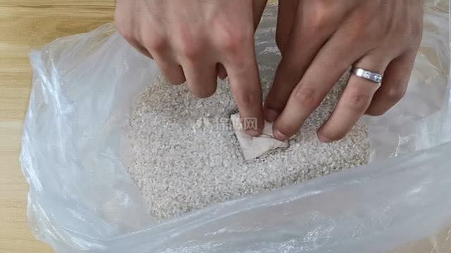 夏天如何防止米生蟲 網(wǎng)友分享的妙招確實(shí)實(shí)用