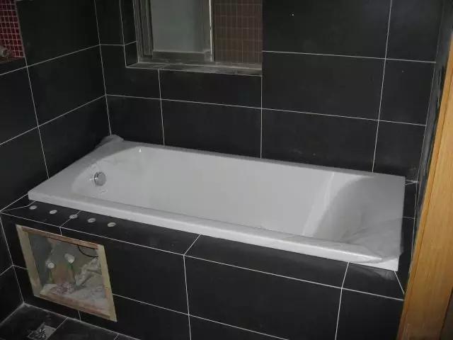 装修攻略 家装选材 建材 卫浴 浴缸 正文     d,嵌入式浴缸的台面可