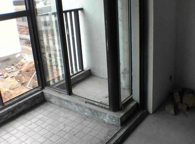 楼房设备平台能改阳台吗 小户型“偷”空间需谨慎!
