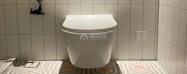 壁掛馬桶