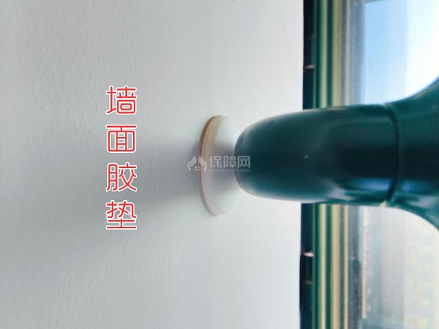 窗邊膠墊