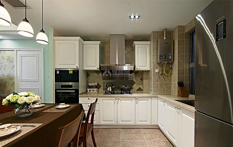 105平米浪漫美式风格厨房装修效果图
