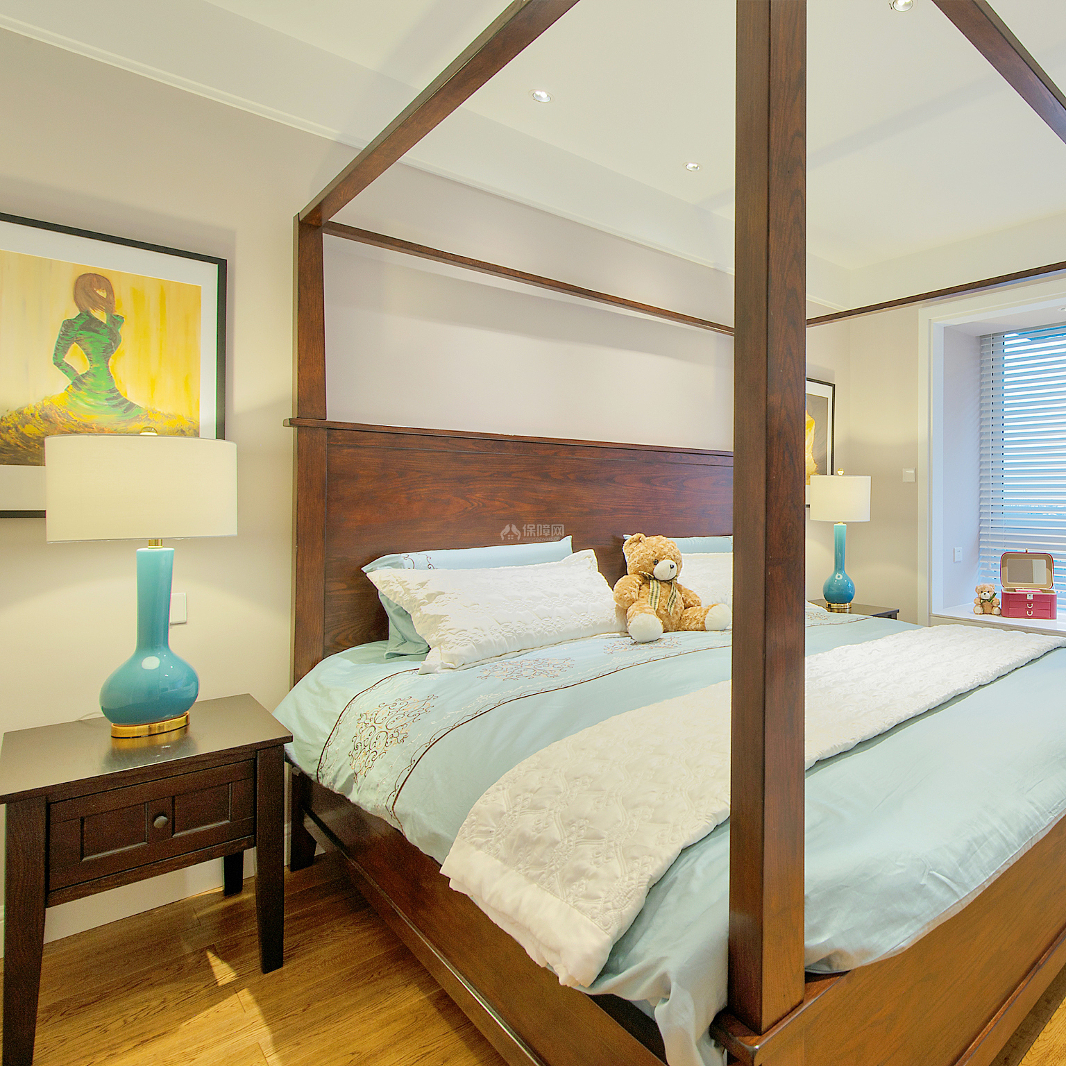 美式现代两居主卧床装修效果图