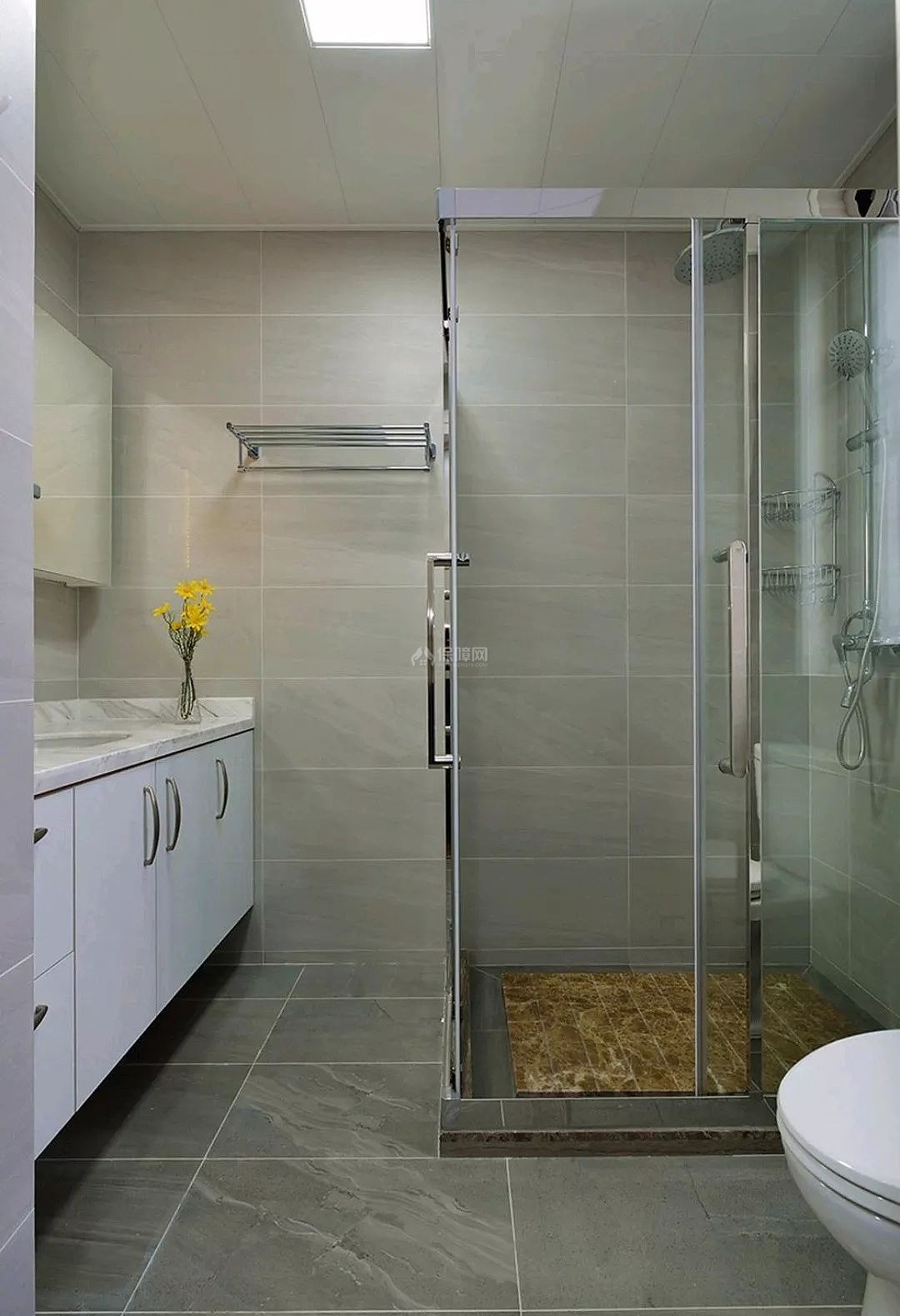 140㎡现代混搭风三居卫生间淋浴区设计效果图