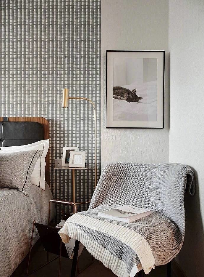 89㎡现代两居之卧室躺椅布置效果图