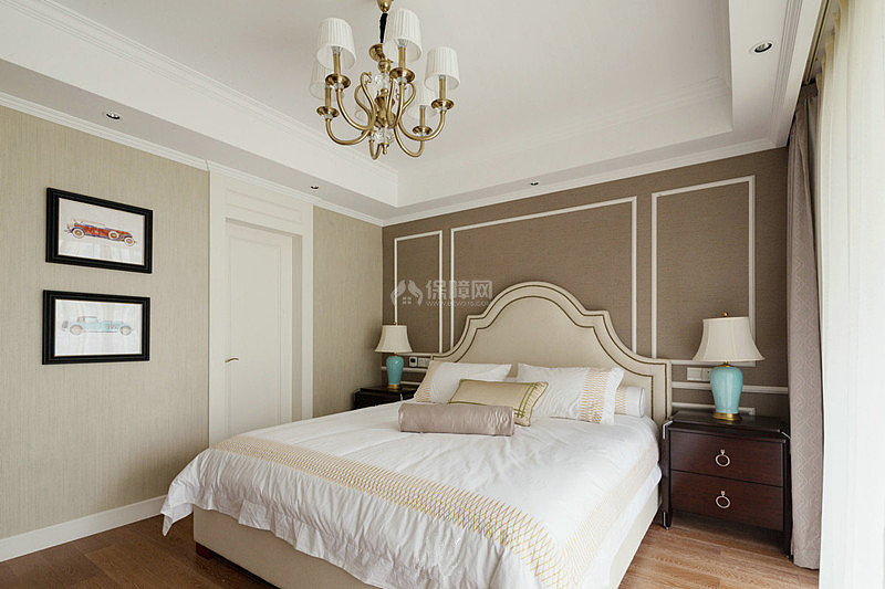 167㎡摩登美式三居之主卧床头墙面装饰效果图