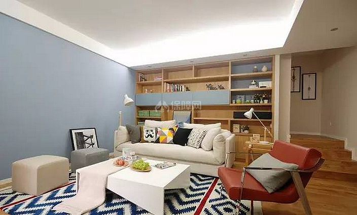 88平现代简约两居室之沙发背景墙设计效果图