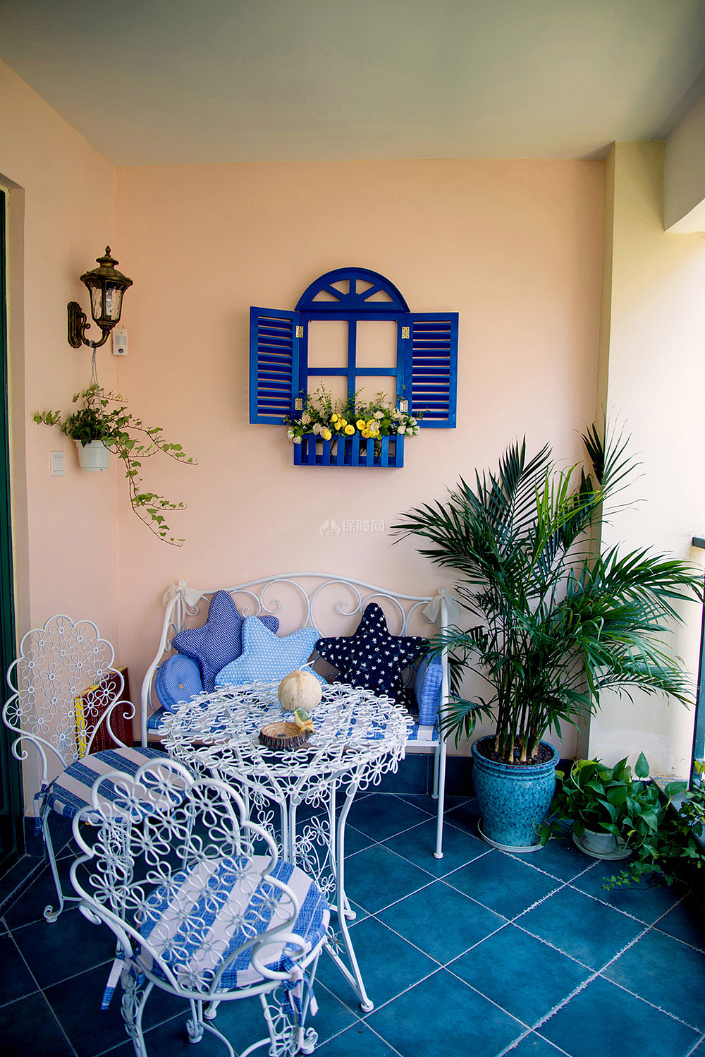 地中海风格三口之家之阳台布置效果图
