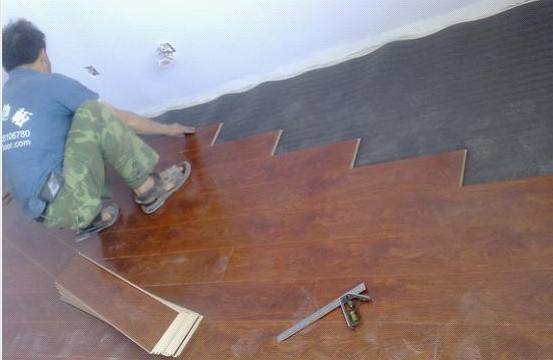 铺地板的流程介绍与铺地板安装方法