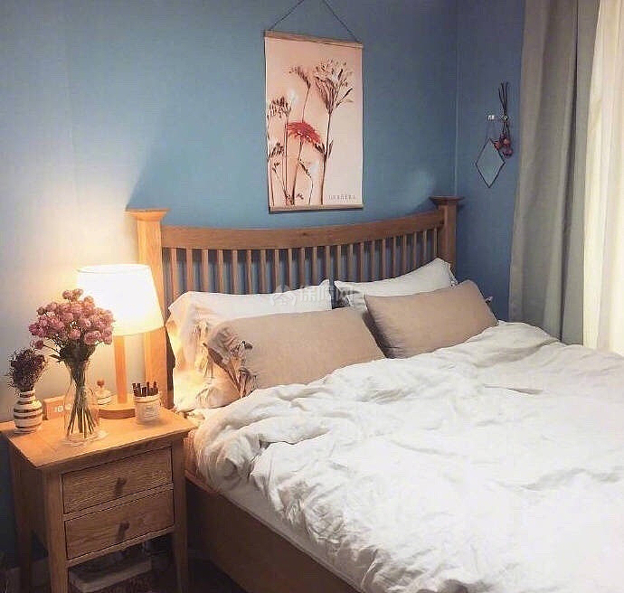 89㎡温馨现代两居之卧室装潢布置效果图