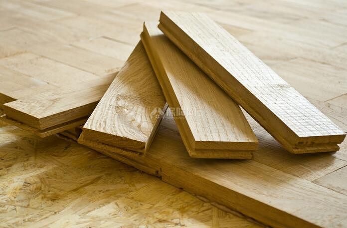 复合木地板