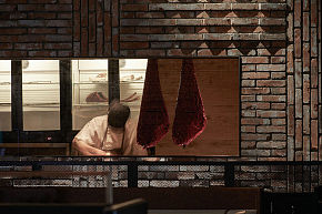 上海 Lecoq酒馆之厨房窗口设计效果图