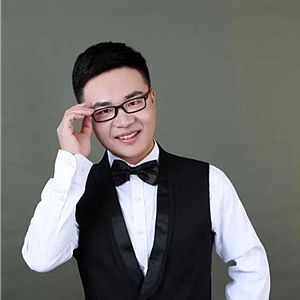 李琦