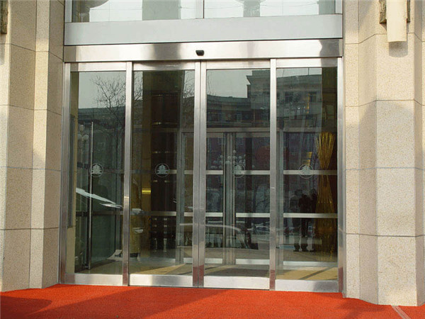 不锈钢玻璃门价格及种类 不锈钢玻璃门做法介绍