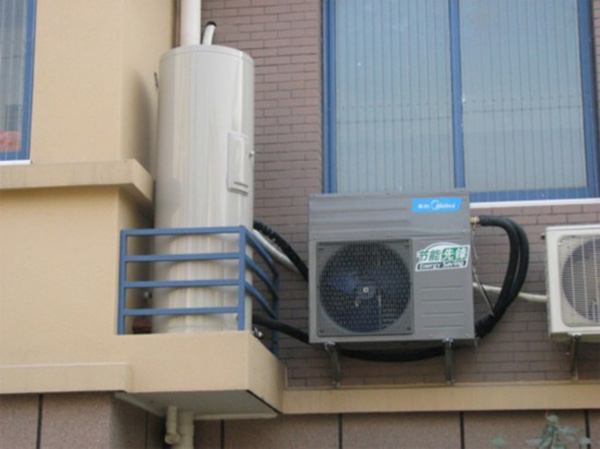 空气热水器工作原理