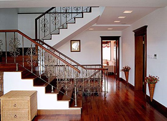 别墅楼梯风水布局要注意什么?