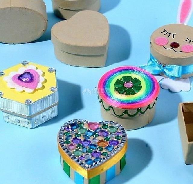 月饼盒千万别扔，妈妈都用它做成收纳盒、装饰品