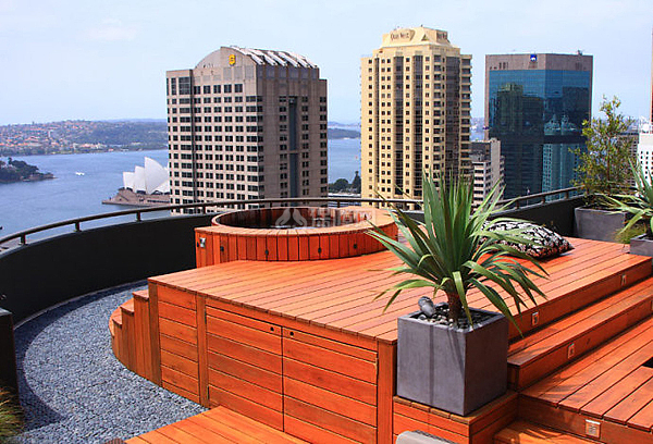 别墅顶楼屋顶装修设计效果图案例