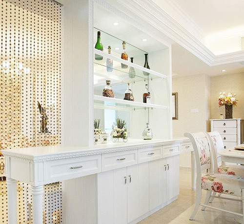 酒柜隔断装修效果图一