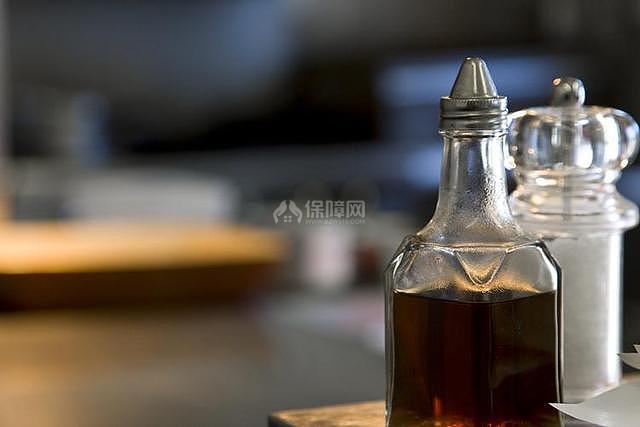 清洗瓷砖有妙招 掌握这些方法轻松