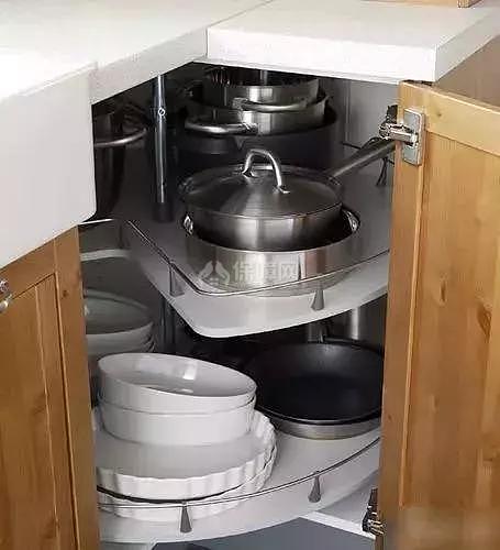 碗盘收纳