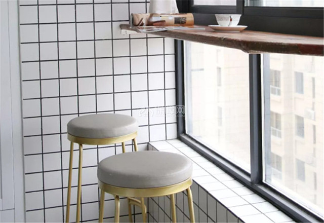 阳台不晾晒衣服怎么设计做成咖啡角让这1㎡意外美好