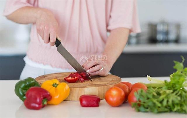 厨房菜板怎么放