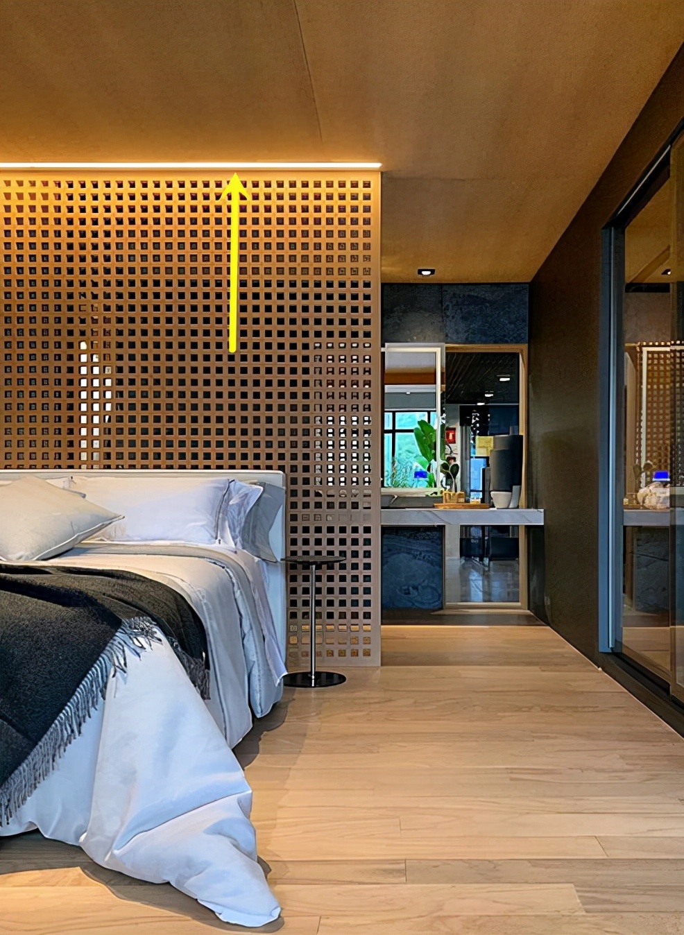 卧室床不靠墙怎么设计 镂空隔断更加宽敞提升睡眠质量