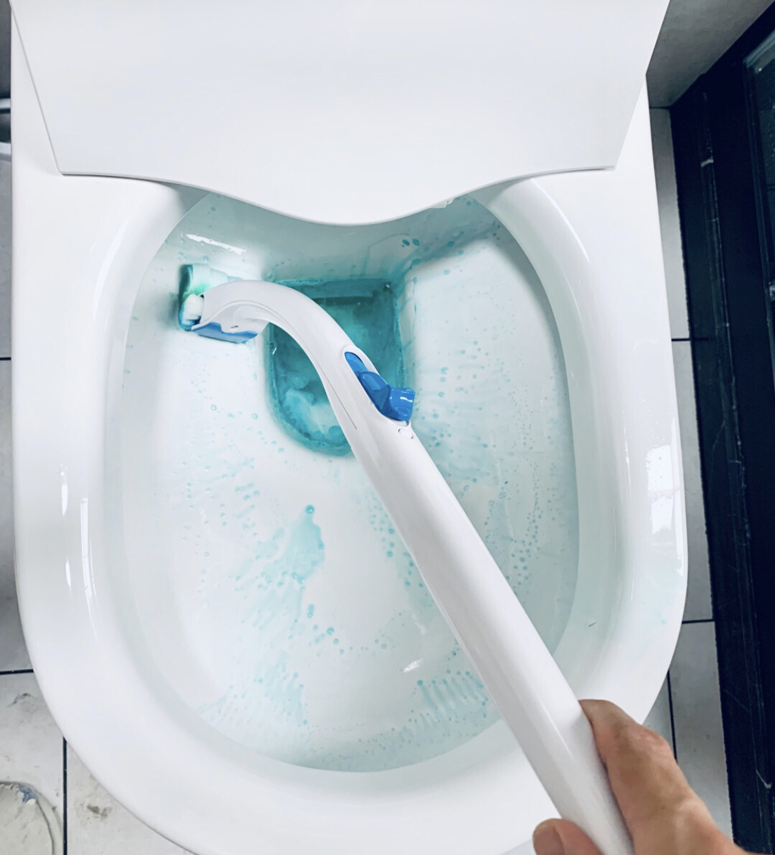 家里的卫生间如何清理 看了日本主妇的打扫才知有多细致