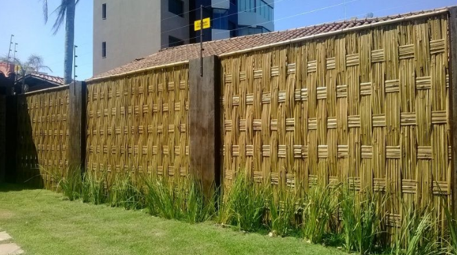 院墙不用砖怎么做 换成竹子打造天然庭院