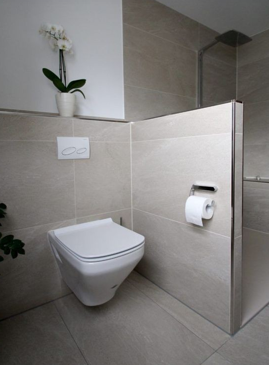 卫生间不用玻璃隔断怎么做 半墙更实用更优惠?