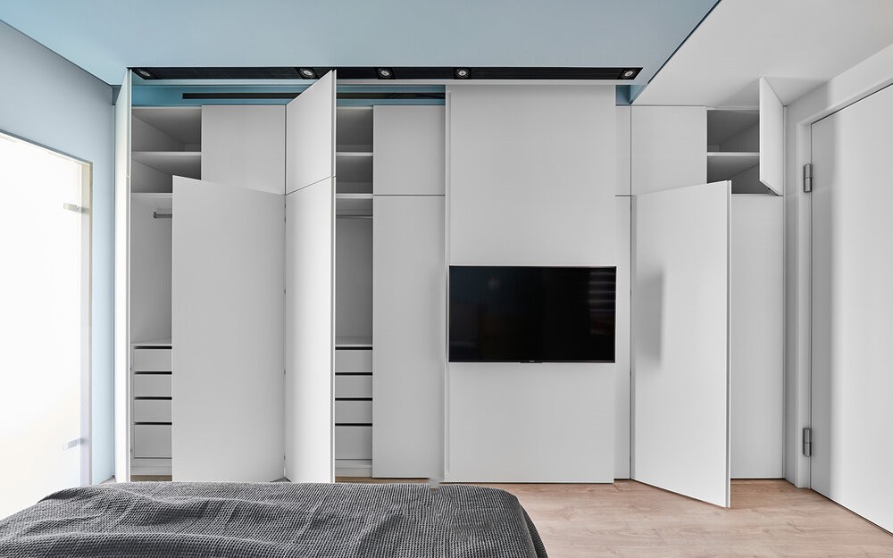 创意设计造型电视墙 推拉板设计只需2cm就能实现