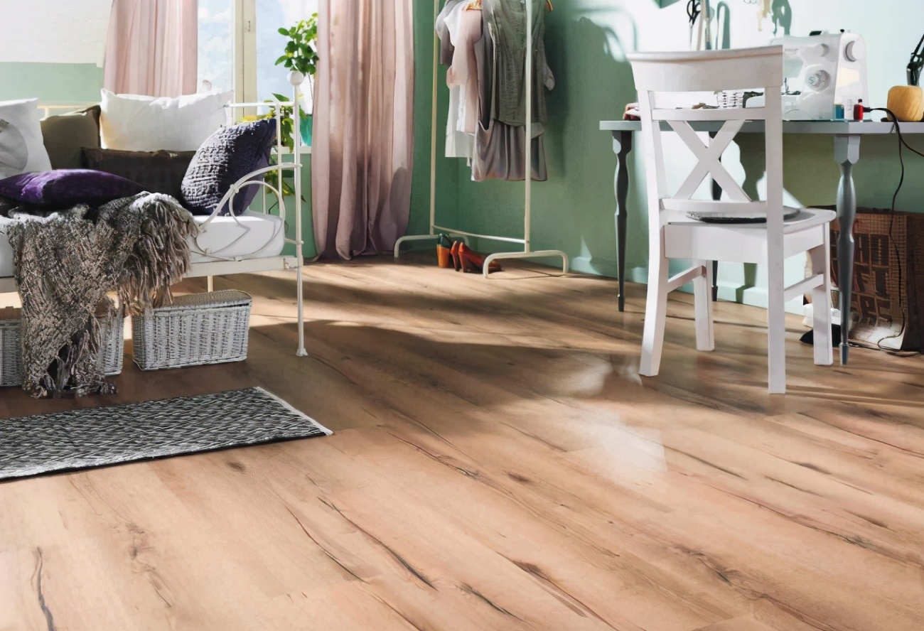 软木地板是啥材料 铺软木地板的好处?