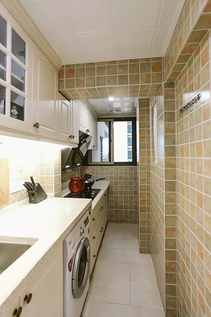 房屋装修70平两居室 长条形的厨房这么设计超实用