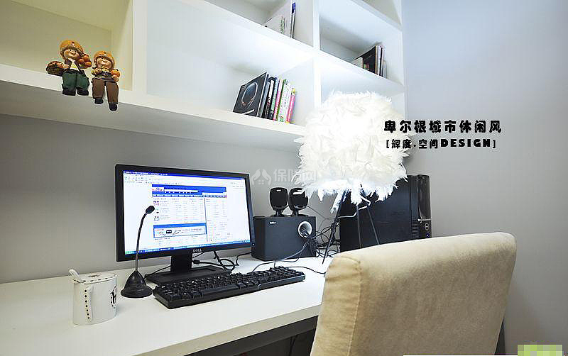 不算小的工作区适合大多数的人。现在的书法还流行直接