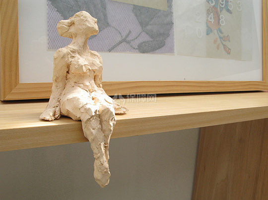 獨(dú)特頂樓loft公寓 各樣飾品展現(xiàn)藝術(shù)風(fēng)味 ,,公