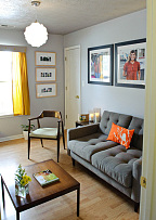 精致简约阁楼式公寓客厅沙发背景墙效果图