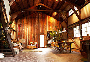 美式乡村挑高 4.8万打造的温馨小木屋