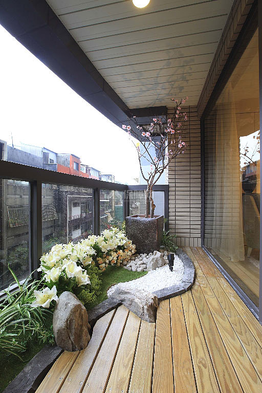 溫馨雅致新古典 低調(diào)奢華三居室 公寓裝修,三居室裝