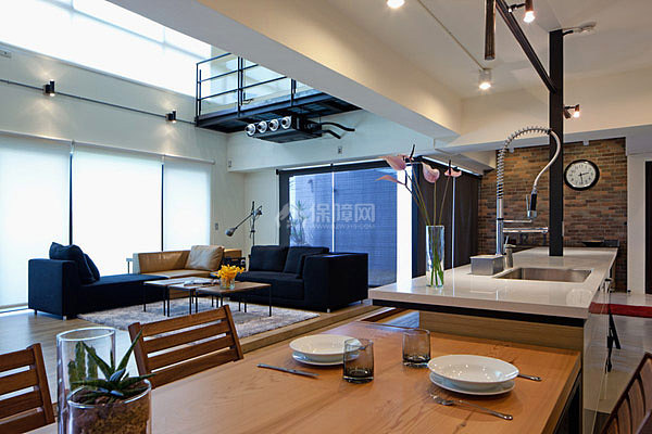 台湾温馨三口之家 超现代LOFT loft风格,跃